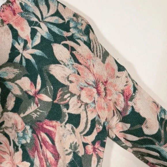 SHOW ME YOUR MUMU |  FIRESIDE PETAL PINES KNIT SWEATER - Picture 8 of 15